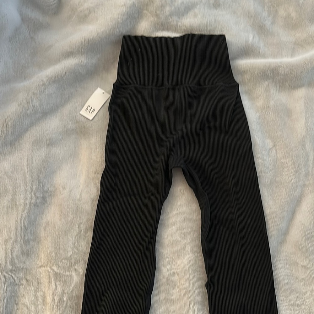 NWT GapFit Seamless Leggings